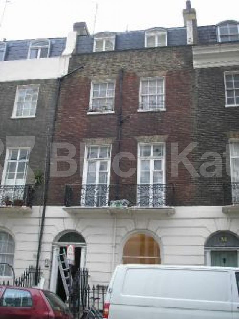 			Studio Apartment, 1 bath, 1 reception Studio			 Mornington Crescent, CAMDEN NW1